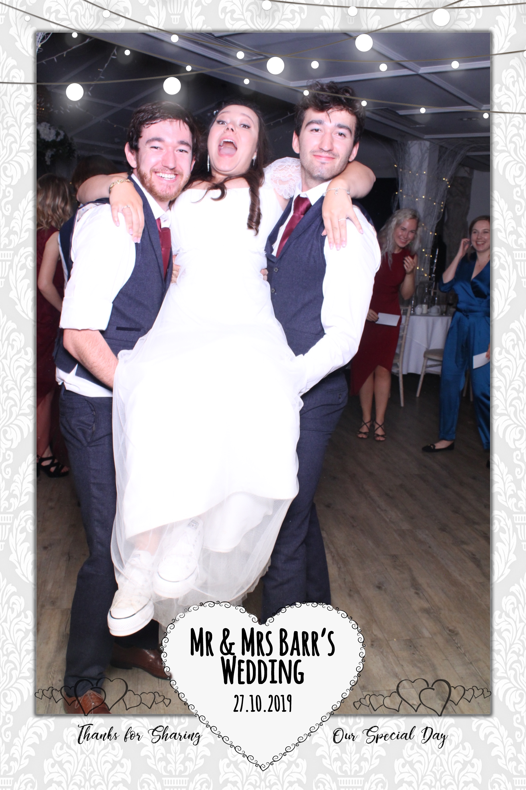 Mr & Mrs Barr's Wedding | View more photos from the event at images.mobile-photo-booth.com/u/MobilePhotoBoothUK/Mr-Mrs-Barrs-Wedding